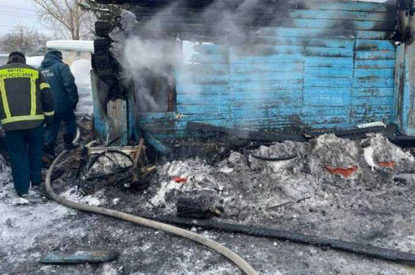 В результате пожара из-за использования газовых баллонов в Рязанской области погибли четверо человек